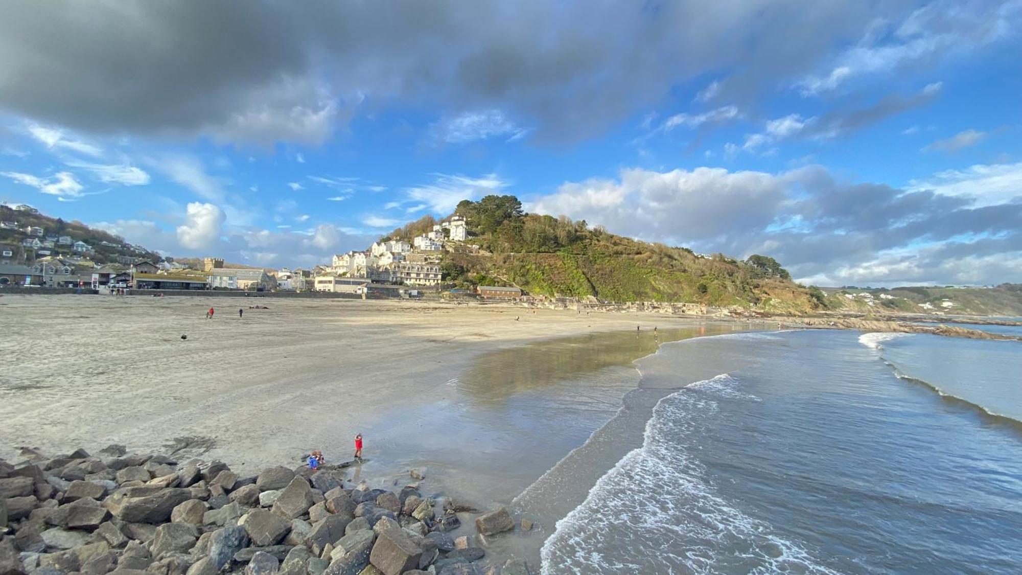 Looe With A View - Entire Apartment With Free Allocated Parking Екстер'єр фото